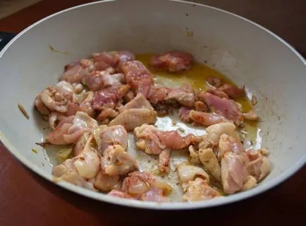 Sült csirke egy bankot - lépésről lépésre recept fotó (receptek) Sült csirke egy bankot - lépésről lépésre recept fotók
