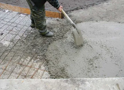 Beton pálya az ország saját kezűleg (kéz) Beton pálya az ország saját kezűleg