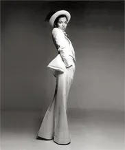 menyasszony nadrágkosztüm