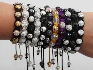 Karkötő Shambala érték, hogyan kell kiválasztani (görögszéna) Karkötő Shambala értéket, hogyan kell választani