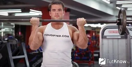 Gyors képzés bicepsz otthon