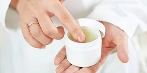 A veszélyesebb hormonális kenőcsök és krémek az arc javallatok mellékhatásokat,
