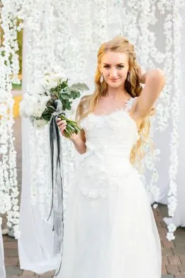 Fekete-fehér klasszikus esküvői Dmitry és Christine (Wedding) Fekete-fehér klasszikus esküvői Dmitry és Kristina