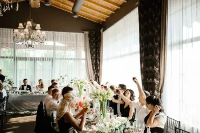Fekete-fehér klasszikus esküvői Dmitry és Christine (Wedding) Fekete-fehér klasszikus esküvői Dmitry és Kristina