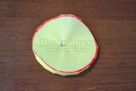 Hogyan tegyük egy szalvétát a betét