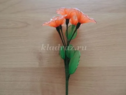 Virágok nylon és vezetékes