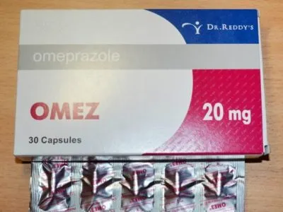Miért nevez omez