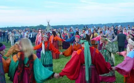 Mik Komi hogy hol élnek, mit csinálnak, amit hisznek (Komi peoples) Mik Komi hogy hol élnek, mit csinálnak, amit hisznek