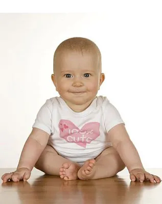 Hogyan kell tanítani a baba járni, mászni, és üljön helyesen (baby) Hogyan kell tanítani a baba járni, mászni, és üljön helyesen