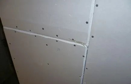 Hogyan kell festeni a mennyezet gipszkarton - technológia és videó árnyalatok