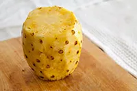 Hogyan tisztítható ananász képet ananász tisztító használati