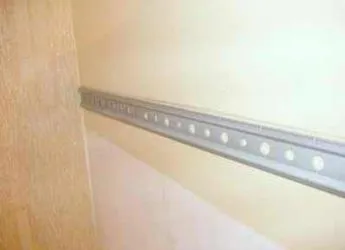Hogyan Hang Konyha szekrények