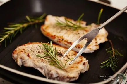 Hogyan megsütjük a sertés egy serpenyőben, hogy ez puha és szaftos (JSZK) Hogyan megsütjük a sertés egy serpenyőben, hogy ez puha és lédús