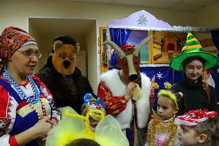 Hogyan kántáló és schedrovat 6. és 7. karácsonyra és a régi újév, mit kell mondani - és dalok (caroling) Hogyan kántáló és schedrovat 6. és 7. karácsonyra és a régi újév, mit kell mondani - és dalok