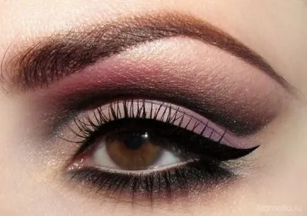 Hogyan fessünk szeme tippeket kiválasztja a megfelelő smink és annak alkalmazása, video tutorials