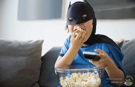 Főzni popcorn a mikrohullámú sütőben kukorica