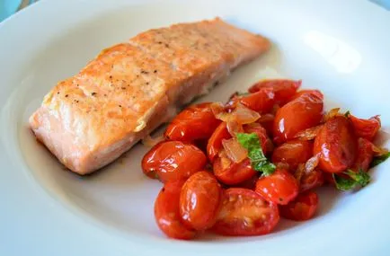 Hogyan kell főzni egy finom és egyszerű lazac steak gyorsan a parazsat a grill receptek fotókkal