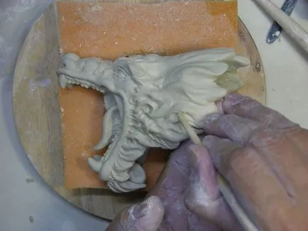 Ahogy porcelán sárkány született szobrász mesterkurzus Johnson Tsang (szobrász) Ahogy porcelán sárkány született szobrász mesterkurzus Johnson Tsang