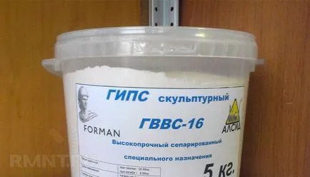 Hogyan készítsünk egy dekoratív kő kezük