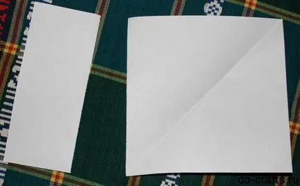 Hogyan készítsünk egy béka kifogyott a papír meg a kezét, lépésről lépésre