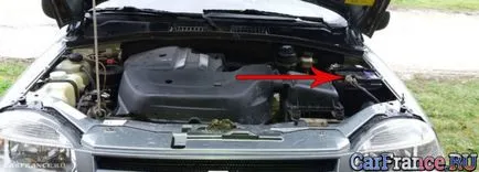 Hogyan lehet eltávolítani és cserélni az üzemanyag-szivattyút a Chevrolet Niva fotók és videó (mező) Hogyan lehet eltávolítani és cserélni az üzemanyag-szivattyút a Chevrolet Niva fotók és videók