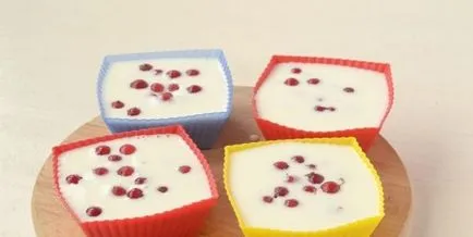 Hogyan készítsünk zselé zselatinból egyszerű a gyümölcslé, tej