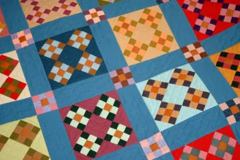 Hogyan varrni egy patchwork takaró saját kezűleg