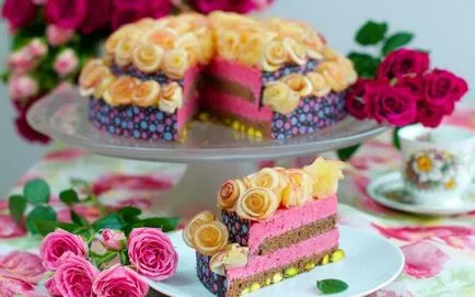 Hogyan díszíteni a torta gyümölcs simpatishnenko és egyszerű (Fruit) Hogyan díszíteni a tortát, és gyümölcsöt simpatishnenko prostenko