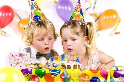 Hogyan díszíteni a gyermek szobájában a születésnapi party ötletek, képek (díszíteni a szobát az ő születésnapját a kezét) Hogyan díszíteni a gyermek szobájában a születésnapi party ötletek, fotók
