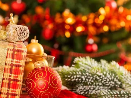 Hogyan díszíteni a karácsonyfát a New Year, ötleteket és lehetőségeket az eredeti design segítségével a papír, játékok (opció) Hogyan díszíteni a karácsonyfát a New Year, ötleteket és lehetőségeket az eredeti design segítségével a papír, játékok