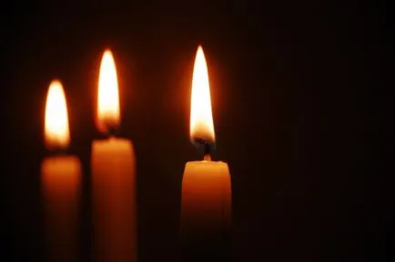 Mivel az egyház tesz egy gyertyát az egészségügyi (gyertya) Mivel az egyház tesz egy gyertyát az egészségre