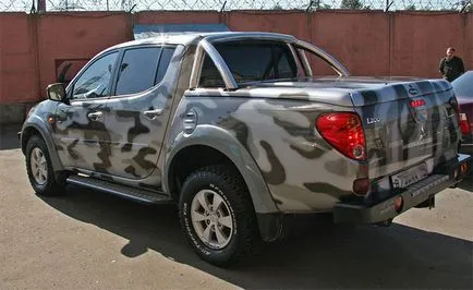 Camouflage az autó, és hogyan kell festeni álcázás szalagos