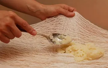 Kezelés furuncle (chiriya) az otthoni kenőcsök, antibiotikumok, népi jogorvoslati (kenőcsök) forralni kezelés (chiriya) otthon kenőcsök, antibiotikumok, népi jogorvoslati