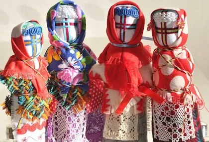 Babaszerű őre motanka Bereguinias, menyasszony és pelenashki saját kezűleg (amulett) Babaszerű őre motanka Bereguinias, menyasszony és pelenashki saját kezűleg