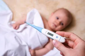 A kezelés a nátha csecsemők 2 hónapos, mint kezelni egy újszülött, és a módszer leírása