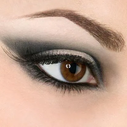 Smink barna szeme Smokey jég (make-up barna szeme Smokey Eyes) Smink barna szeme Smokey Eyes