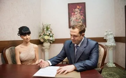 Netorzhestvennaya házasság regisztráció az anyakönyvi hivatal (fotók) (anyakönyvi hivatal) Netorzhestvennaya házasság regisztráció az anyakönyvi hivatal (fotók)
