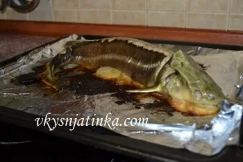 Sturgeon a sütőben - a recept egy fotó