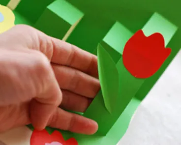 Lapjai virággal saját kezűleg, papírból saját kezűleg