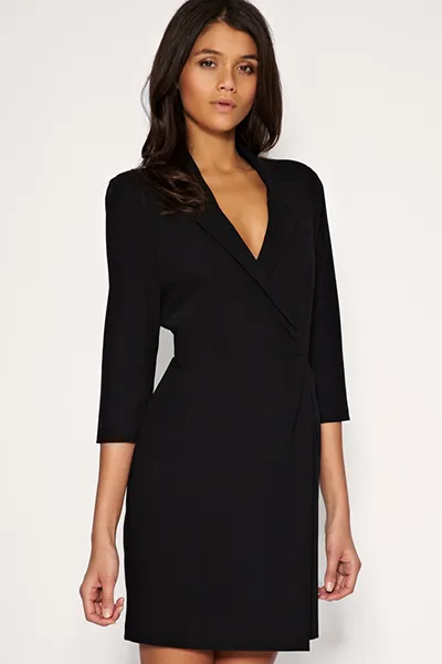 Dress-kabát - látványos ruhát, ami gerjeszti egynél több csoportban (amely) Dress-kabát - látványos ruhát, ami gerjeszti egynél több csoportban