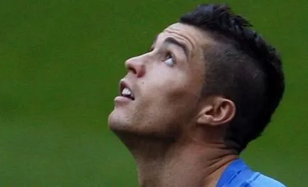 Frizura Cristiano Ronaldo (a képen) (frizura Cristiano Ronaldo fotó) Frizura Cristiano Ronaldo (a képen)