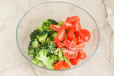 Saláta brokkoli és paradicsom - egy recept fotó (saláta) Saláta brokkoli és paradicsom - a recept egy fotó