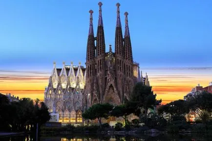Hét Csodája Antonio Gaudi
