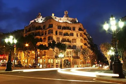 Hét Csodája Antonio Gaudi