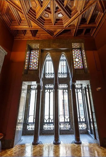Hét Csodája Antonio Gaudi