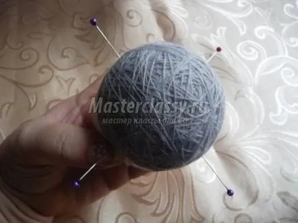 Temari labdák kezével utasításokat, hogyan kell csinálni egy fotó és videó