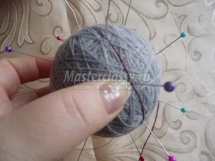 Temari labdák kezével utasításokat, hogyan kell csinálni egy fotó és videó
