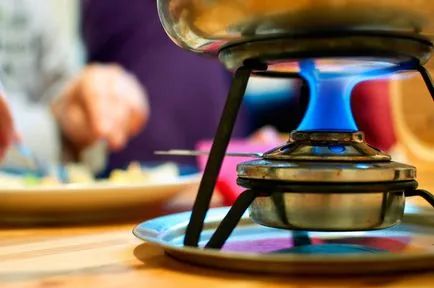 Sajtfondüt főzés titkait 7 - főzés recept lépésről lépésre fotók (eljön) Sajtfondüt főzés titkait 7 - főzés recept lépésről lépésre fotók