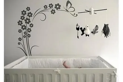 Stencil díszíteni a kezüket és az alkalmazás sablonok