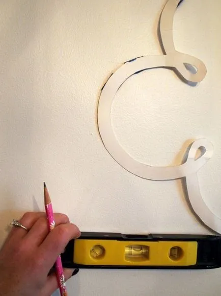 Stencil falak saját kezűleg 4 fő osztály lépésről lépésre fotók